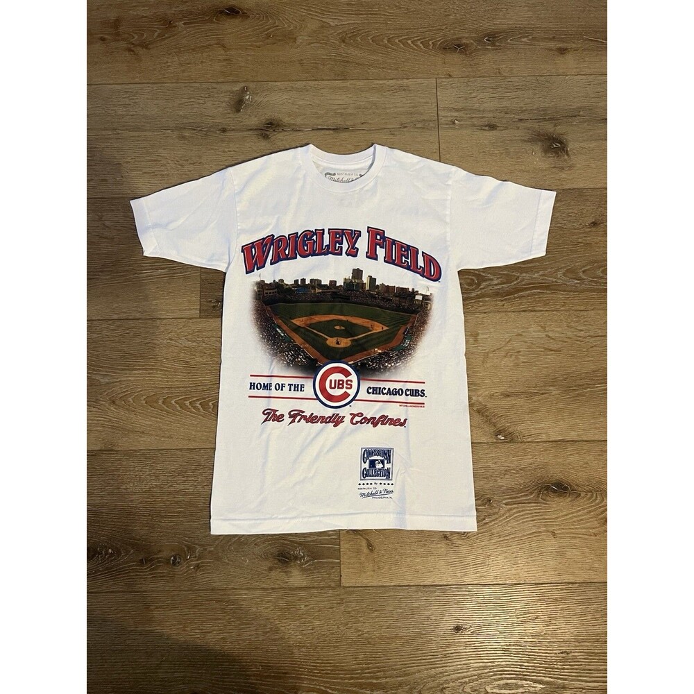 Mitchell & Ness Mens White Short Sleeve Wrigley Field T-shirt Size Small